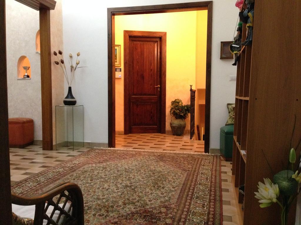 B&B Mar Tirreno Barcellona-Pozzo di Gotto Bagian luar foto